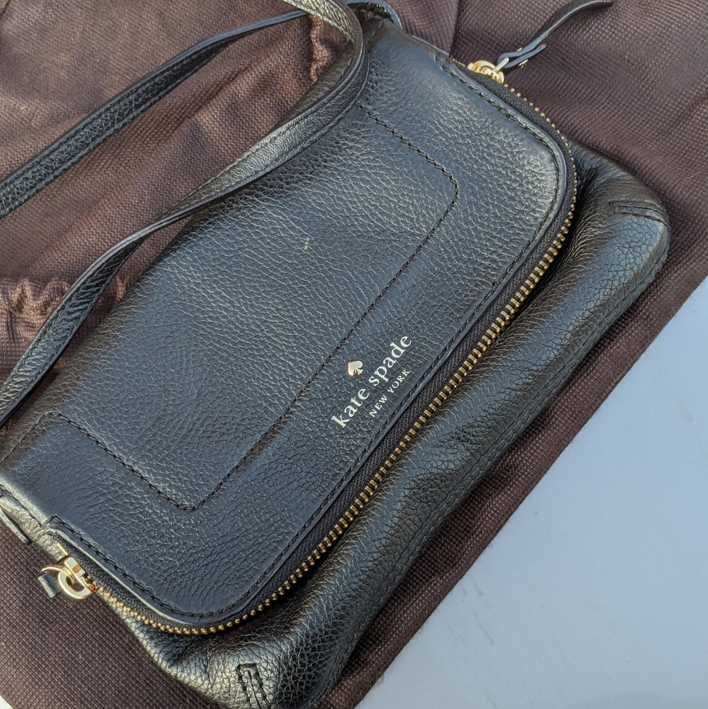 Black Kate Spade Crossbody
